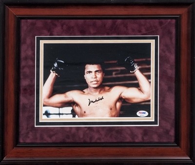 Muhammad Ali Autographed 8x10 Photograph Featuring Ali Flexing in Framed Display (PSA/DNA)